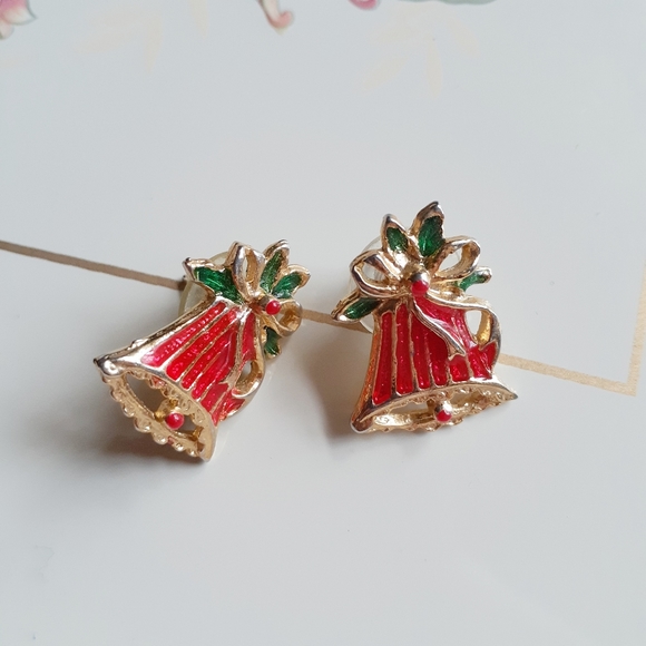 VTG Goldtone Enamel Earrings Holiday Holly Bells - Picture 3 of 5